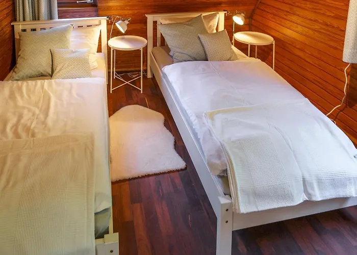 Waldhaeuschen Am Sonnenhof * Kassel